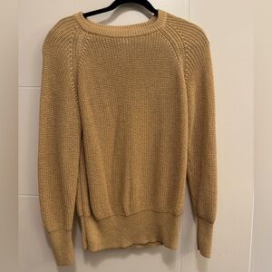 Callahan Women's Sweater in Gold